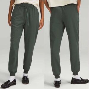 LULULEMON Stretch High-Rise Jogger *Full Length W5CV4S in Smoked Spruce 4